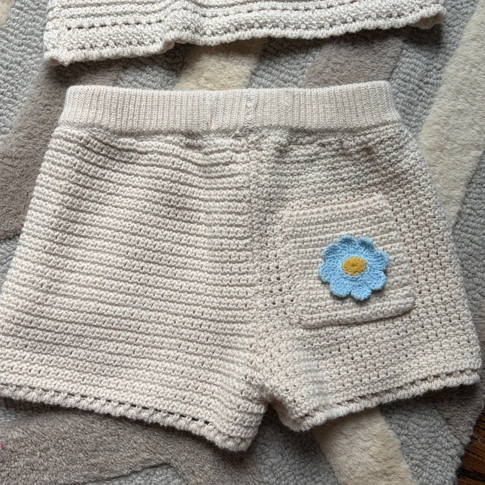 Zara girls Cream Knit Set with Floral Accents